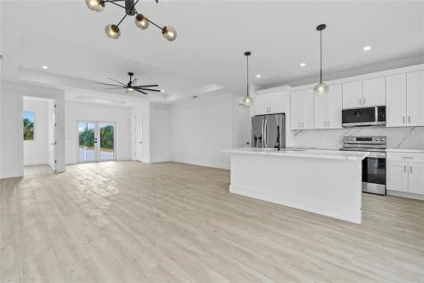 13438 Mcintosh Avenue Port Charlotte FL 33981