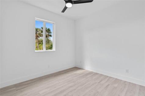 13438 Mcintosh Avenue Port Charlotte FL 33981