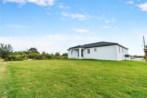 13438 Mcintosh Avenue Port Charlotte FL 33981