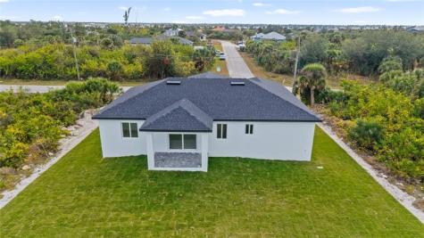 13438 Mcintosh Avenue Port Charlotte FL 33981