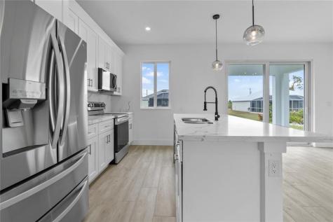 13438 Mcintosh Avenue Port Charlotte FL 33981