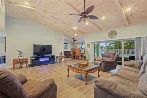 7626 NW 87th Avenue Tamarac FL 33321