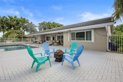 7626 NW 87th Avenue Tamarac FL 33321