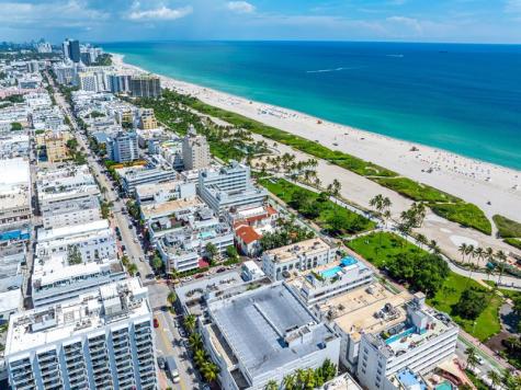 124 11TH Street Miami Beach FL 33139