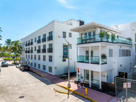 124 11TH Street Miami Beach FL 33139