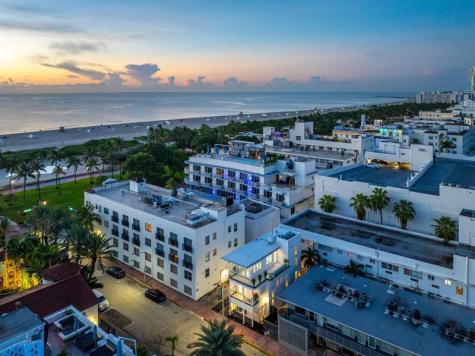124 11TH Street Miami Beach FL 33139