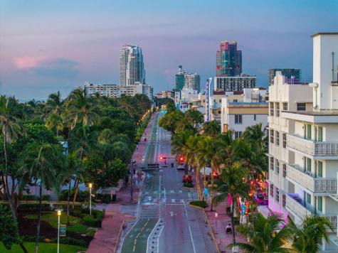124 11TH Street Miami Beach FL 33139