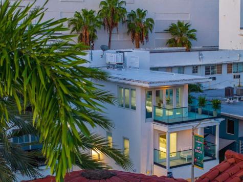 124 11TH Street Miami Beach FL 33139
