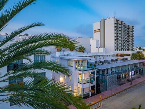 124 11TH Street Miami Beach FL 33139