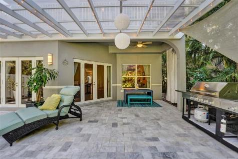 1733 NE 38th Street Oakland Park FL 33334