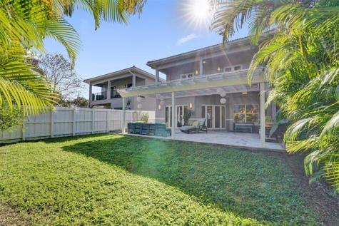 1733 NE 38th Street Oakland Park FL 33334