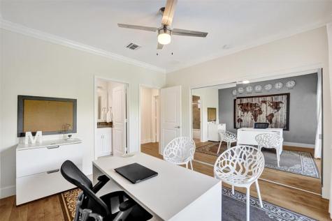 1733 NE 38th Street Oakland Park FL 33334