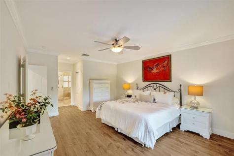 1733 NE 38th Street Oakland Park FL 33334
