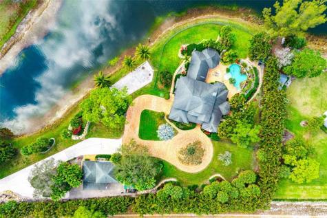 8035 Dillman Road West Palm Beach FL 33411