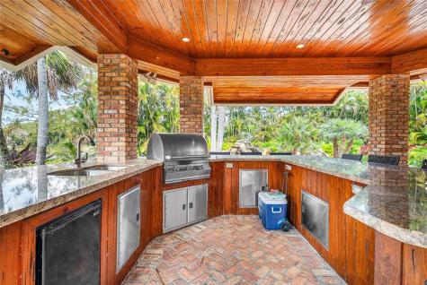 8035 Dillman Road West Palm Beach FL 33411