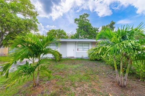 1910 SW 63rd Terrace North Lauderdale FL 33068