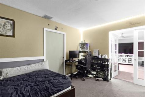 3105 Hollywood Boulevard Hollywood FL 33021