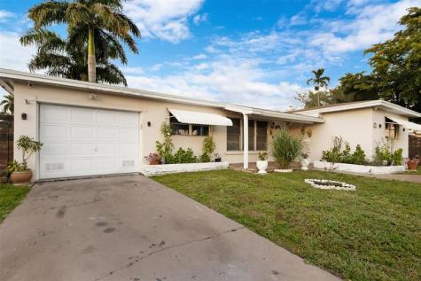 3105 Hollywood Boulevard Hollywood FL 33021