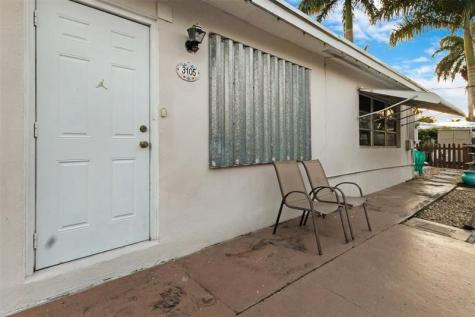 3105 Hollywood Boulevard Hollywood FL 33021