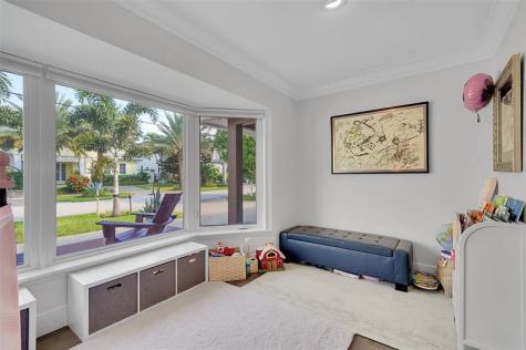 872 Appleby Street Boca Raton FL 33487