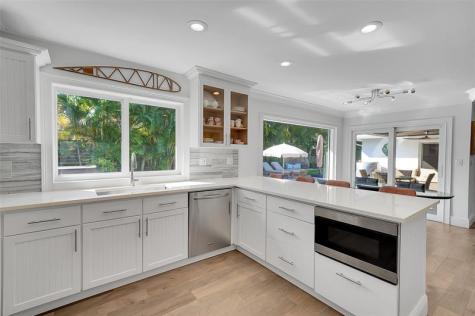 872 Appleby Street Boca Raton FL 33487
