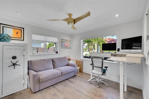 872 Appleby Street Boca Raton FL 33487