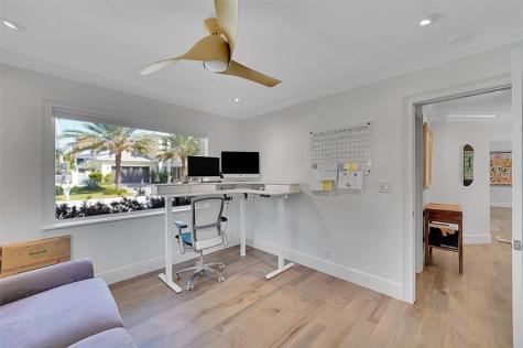 872 Appleby Street Boca Raton FL 33487