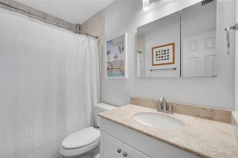 872 Appleby Street Boca Raton FL 33487