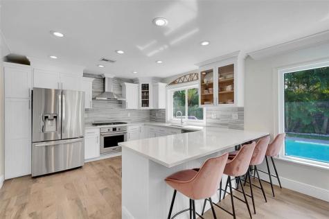 872 Appleby Street Boca Raton FL 33487