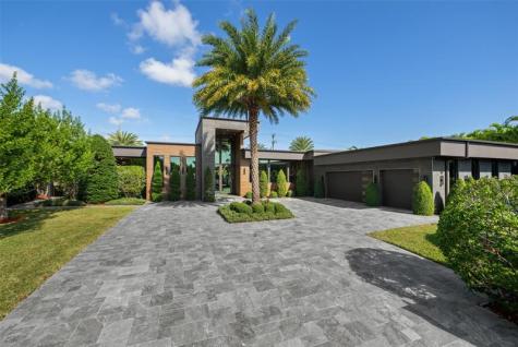 2213 NE 37th Drive Fort Lauderdale FL 33308