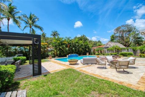 2080 NE 26th Street Lighthouse Point FL 33064