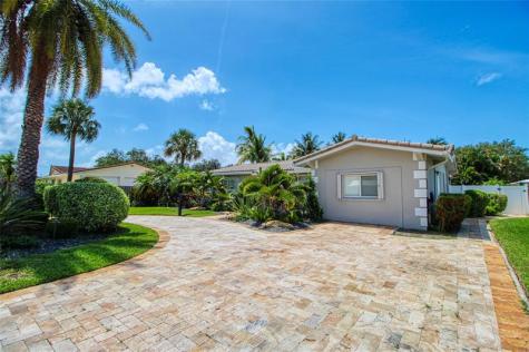 2080 NE 26th Street Lighthouse Point FL 33064