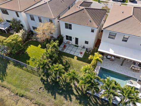 631 NE 191st Terrace Miami FL 33179