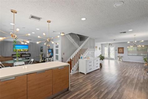 520 Sumter Avenue Davie FL 33325