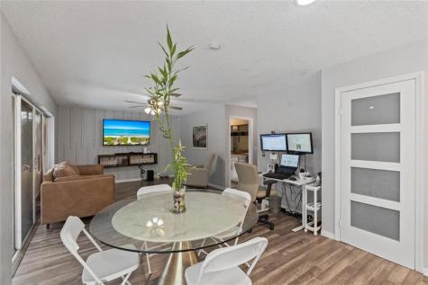520 Sumter Avenue Davie FL 33325