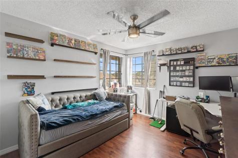 520 Sumter Avenue Davie FL 33325