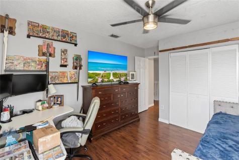520 Sumter Avenue Davie FL 33325