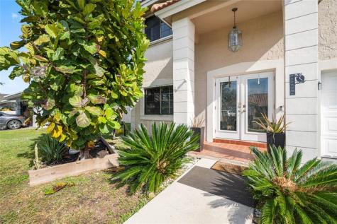 520 Sumter Avenue Davie FL 33325