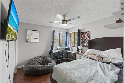 520 Sumter Avenue Davie FL 33325