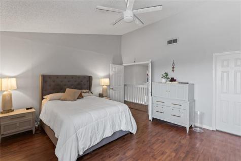 520 Sumter Avenue Davie FL 33325