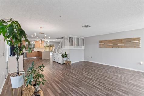 520 Sumter Avenue Davie FL 33325