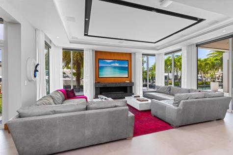 650 Royal Plaza Drive Fort Lauderdale FL 33301