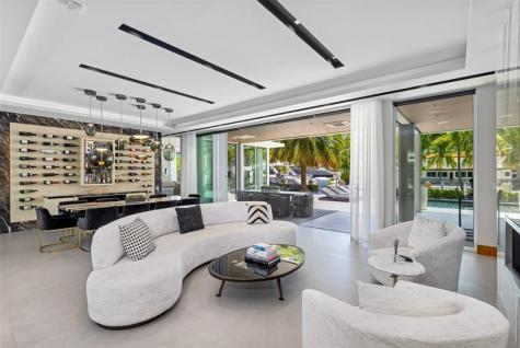 650 Royal Plaza Drive Fort Lauderdale FL 33301