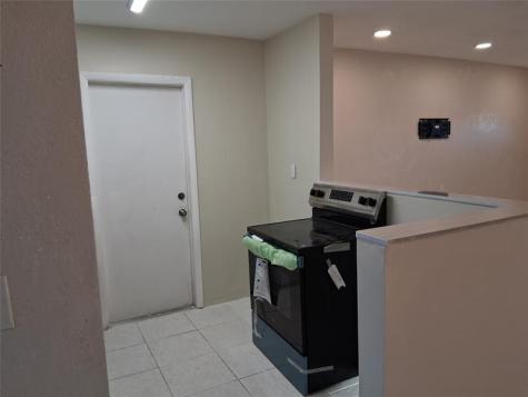 3021 NW 2nd Avenue Pompano Beach FL 33064