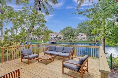 2945 Begonia Way Cooper City FL 33026
