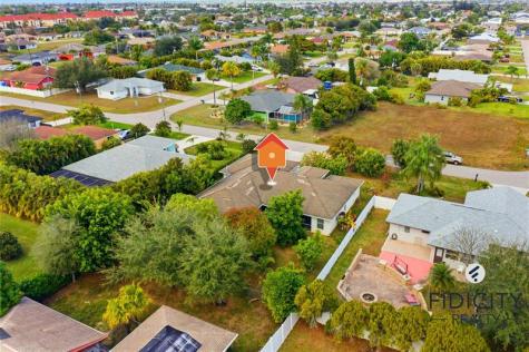 1322 NE Van Loon Lane Cape Coral FL 33909