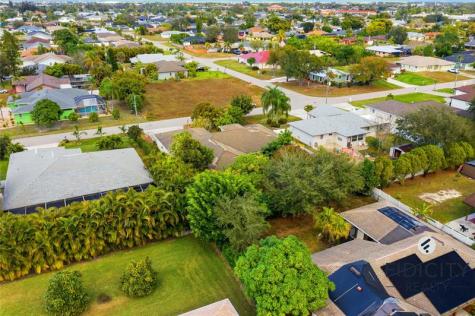 1322 NE Van Loon Lane Cape Coral FL 33909