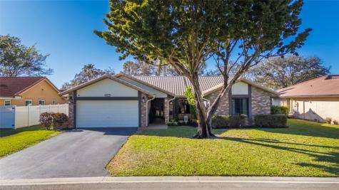 462 NW 113th Terrace Coral Springs FL 33071