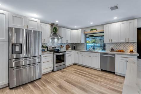 462 NW 113th Terrace Coral Springs FL 33071