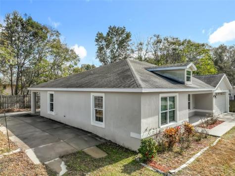 608 Masters Avenue Wildwood FL 34785